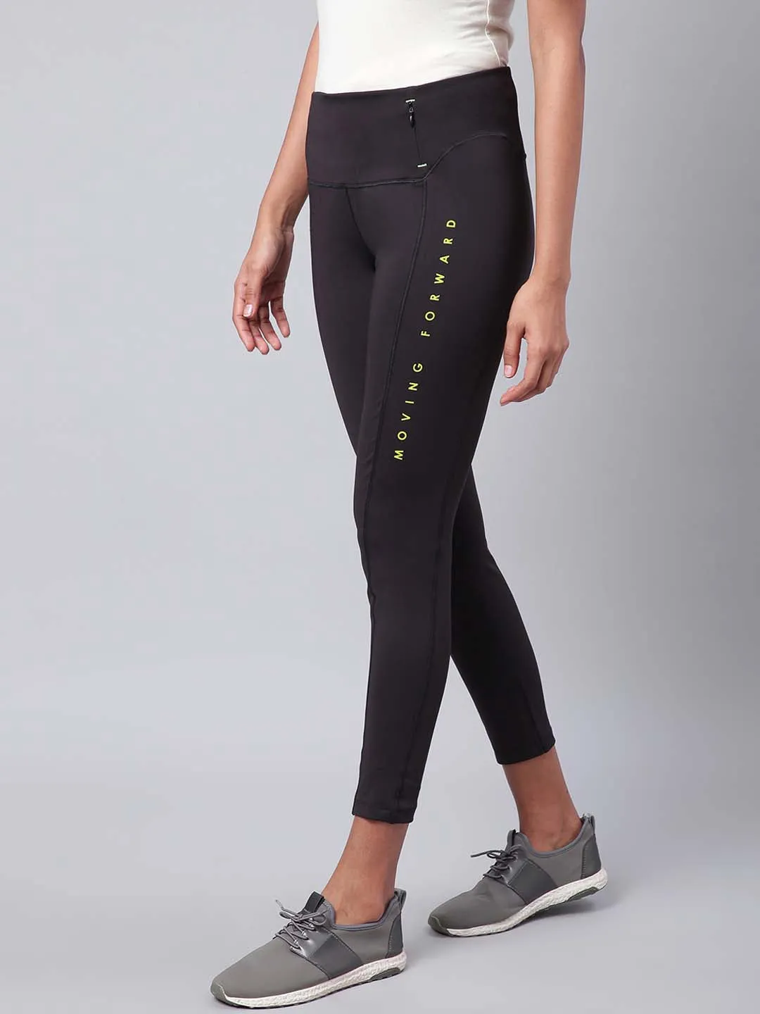Alcis Women Black Solid Training Tights