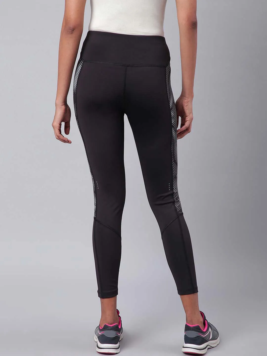 Alcis Women Black Solid Training Tights