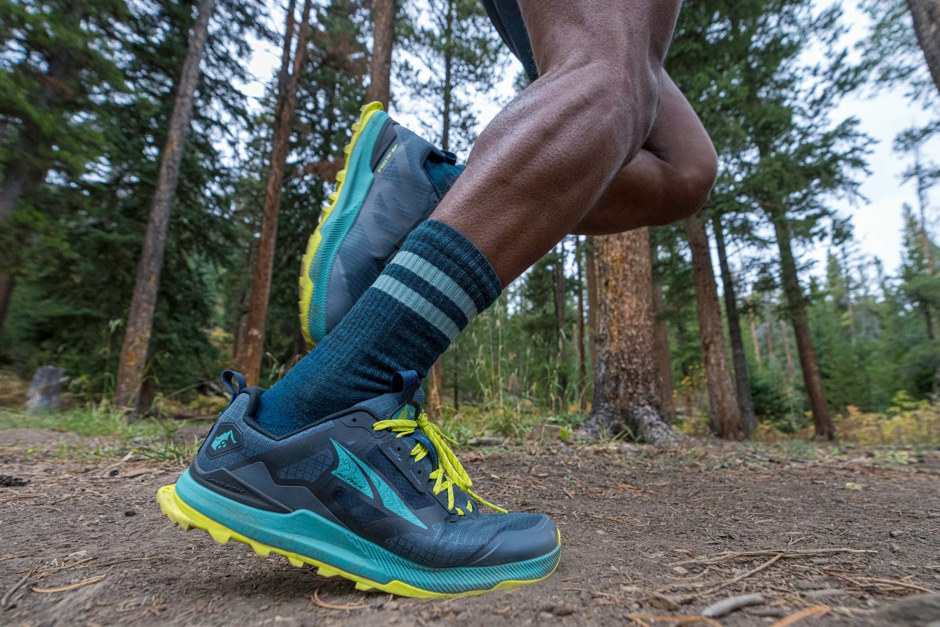 Altra Lone Peak 8 Mens Trail Running Shoes - Green