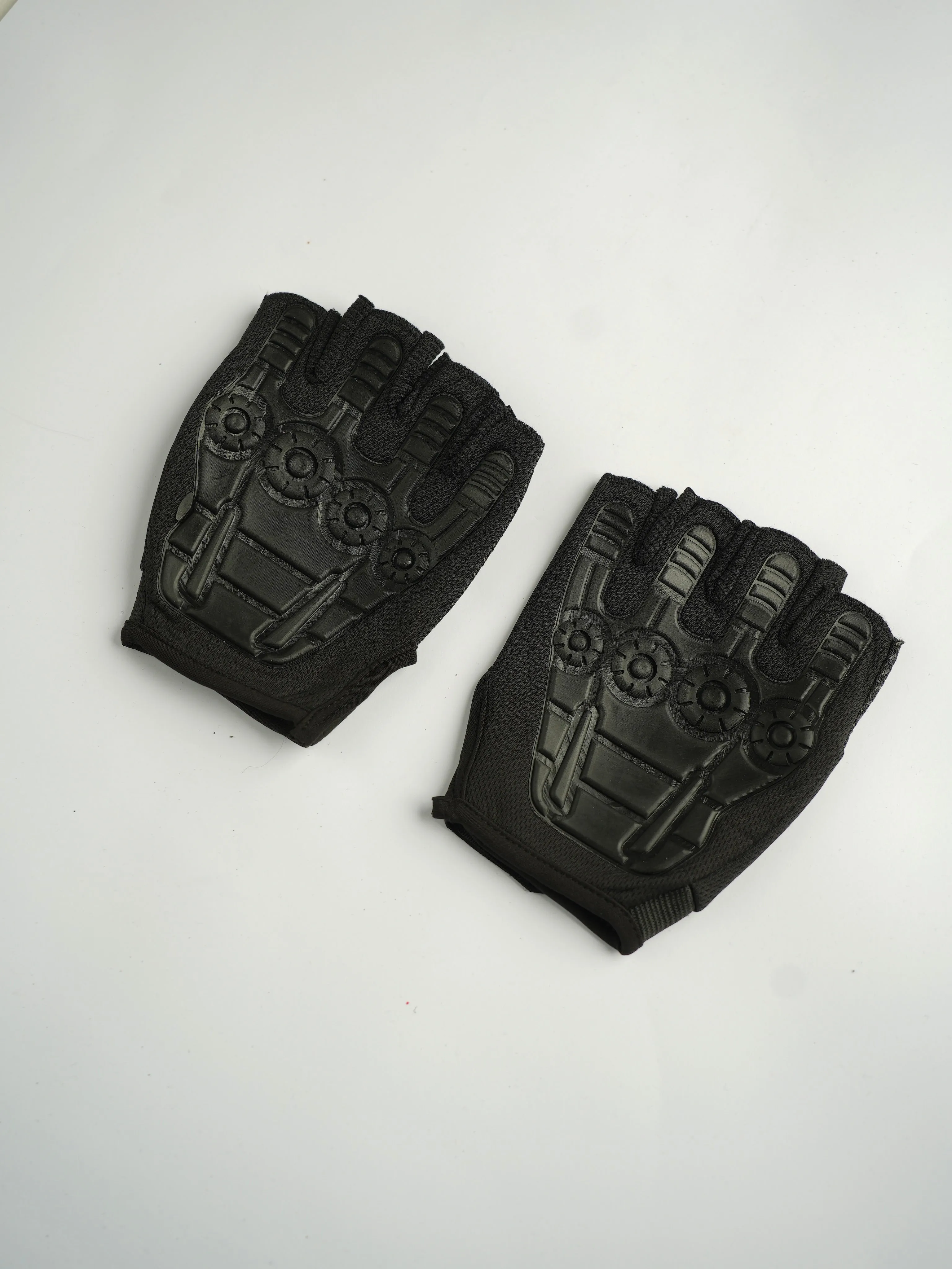 Free weight & cross-fit gloves