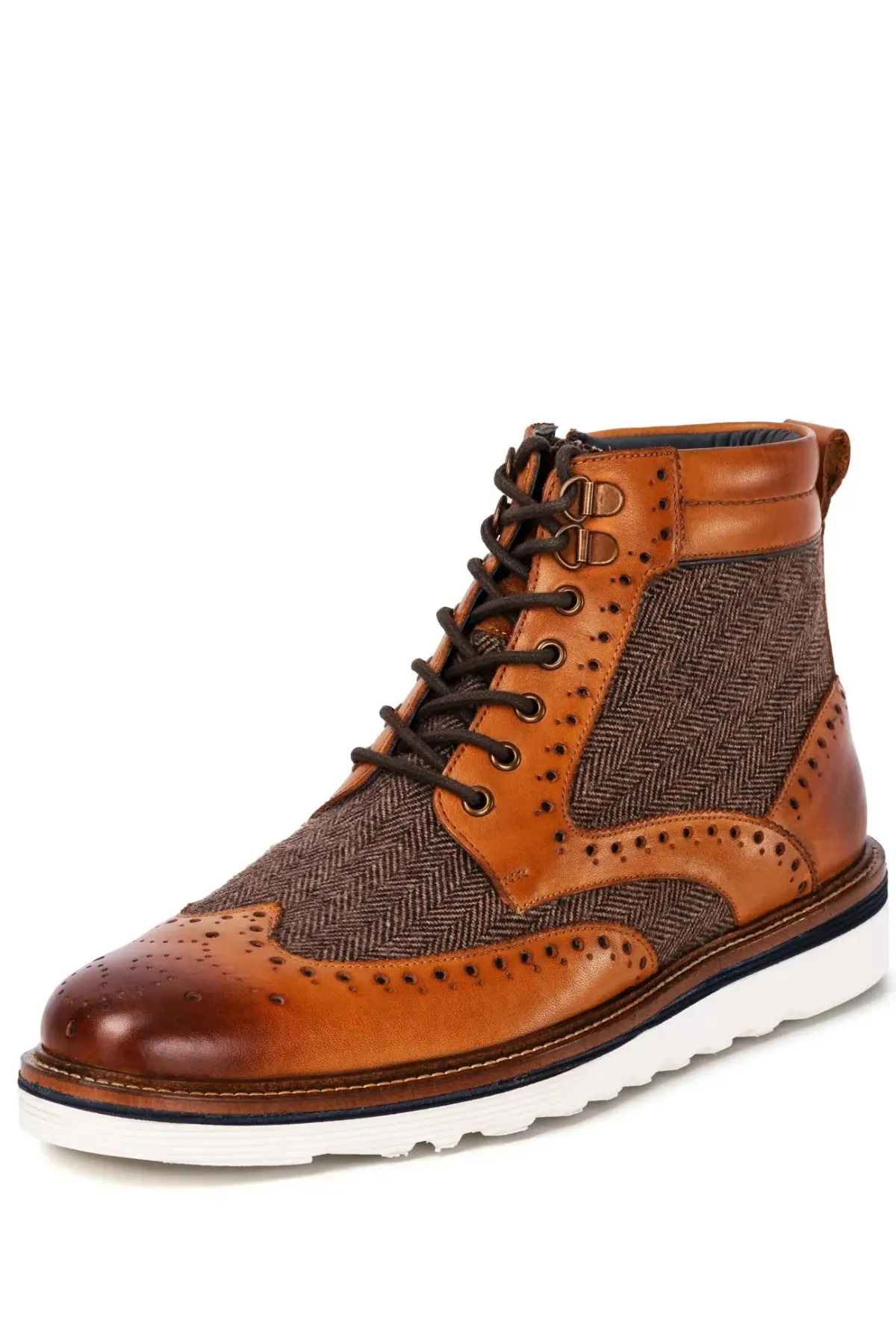 GOODWIN SMITH: LINWOOD TAN BROGUE BOOT