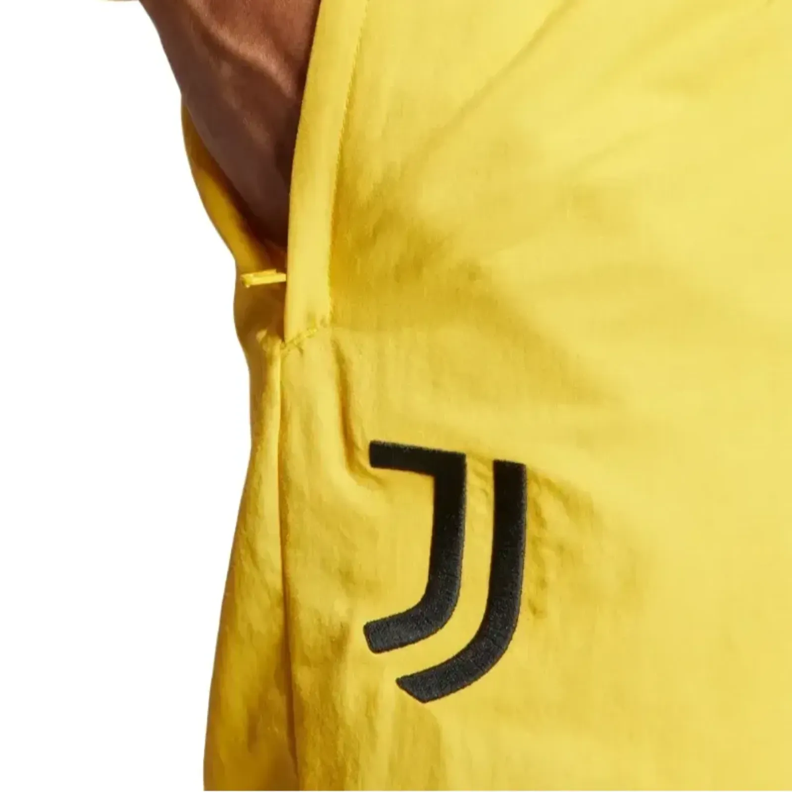 Juventus yellow training presentation Soccer tracksuit 2024 - Adidas
