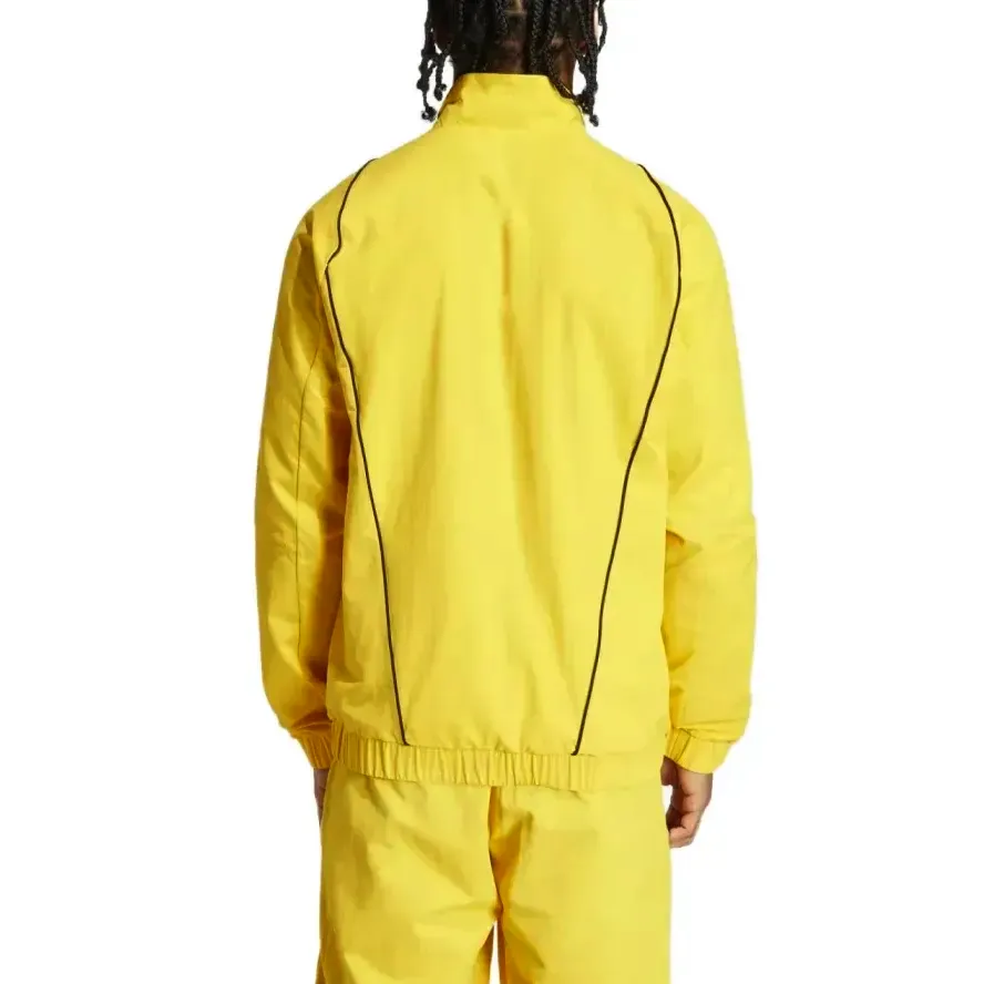 Juventus yellow training presentation Soccer tracksuit 2024 - Adidas