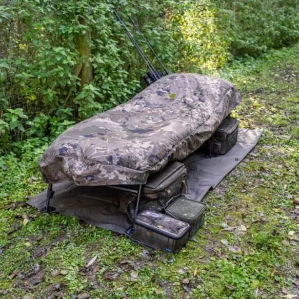 NASH Indulgence Waterproof Bedchair Cover Camo