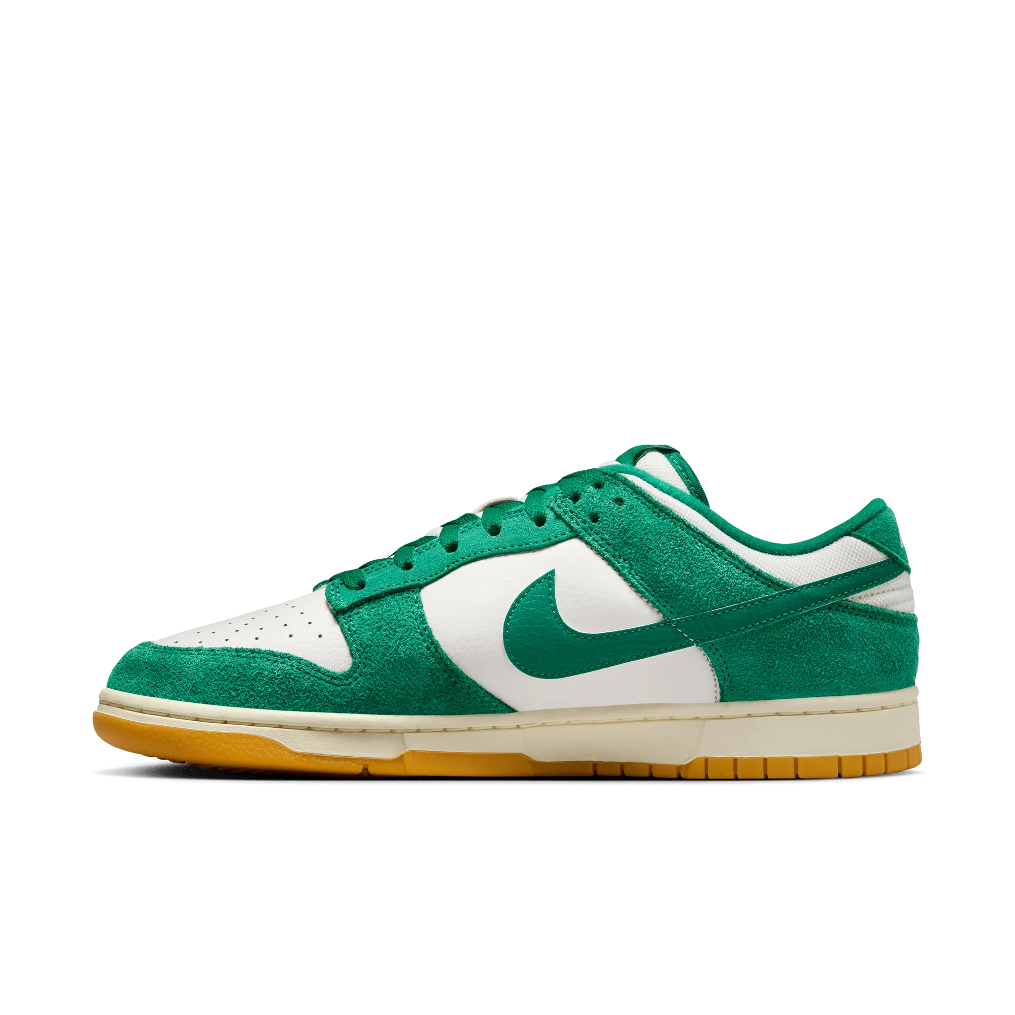NIKE DUNK LOW SE
