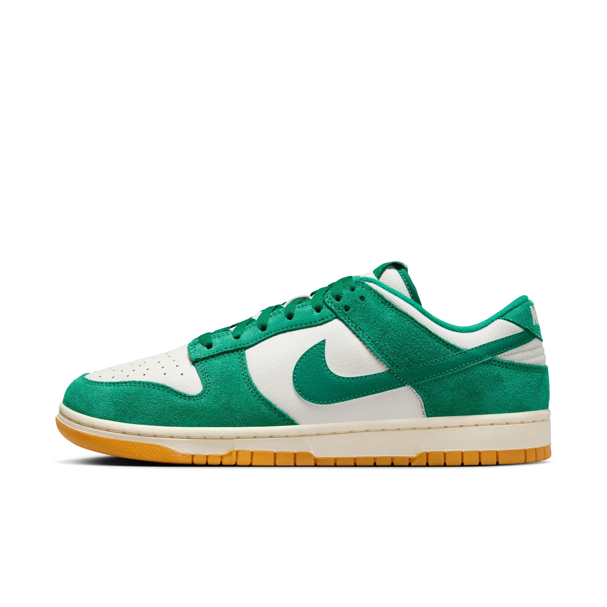 NIKE DUNK LOW SE