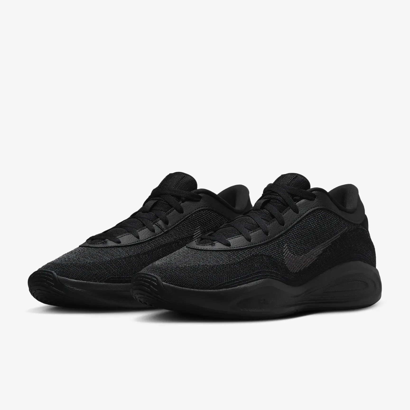 Nike G.T. Hustle Academy