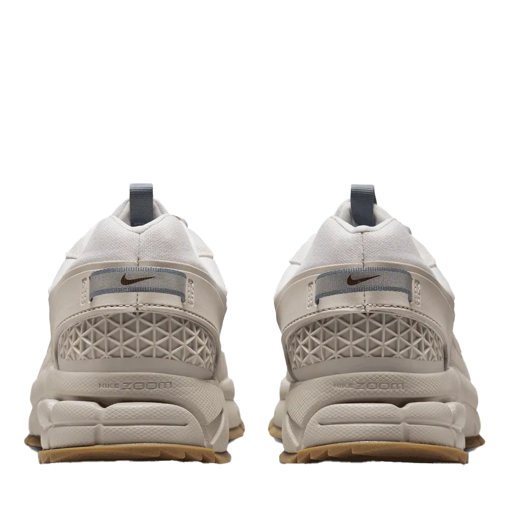 Nike Zoom Vomero Roam Men's Winterized Shoes