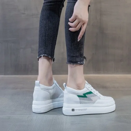 Small Size Breathable Leather Sneakers DS202