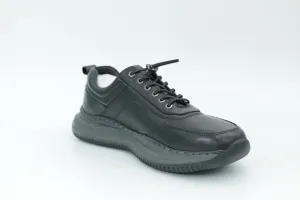 Sports shoes