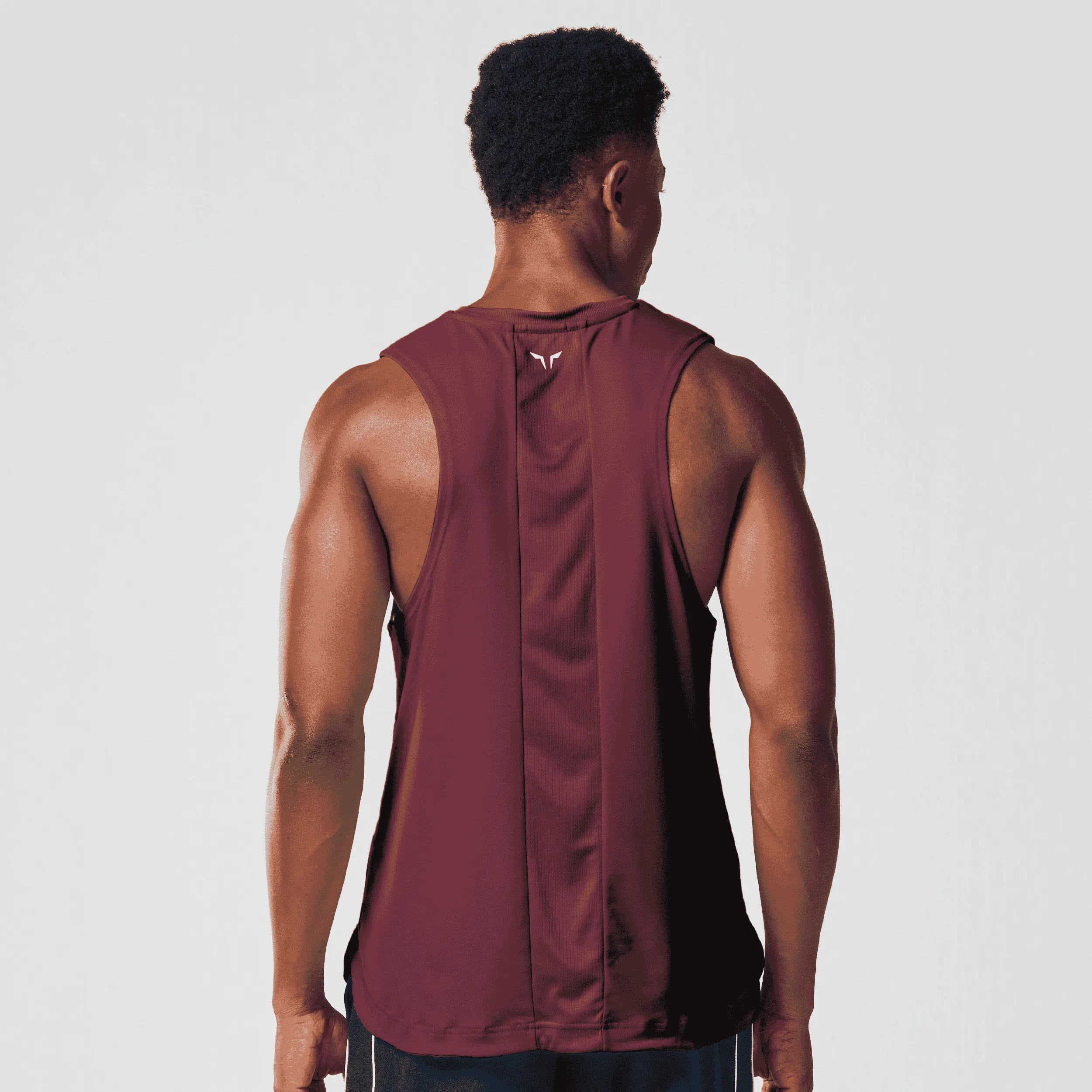 SQUATWOLF WARRIOR CUT OFF STRINGER 2.0
