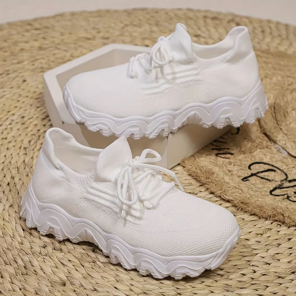 Unisex Lightweight Sports Sneakers