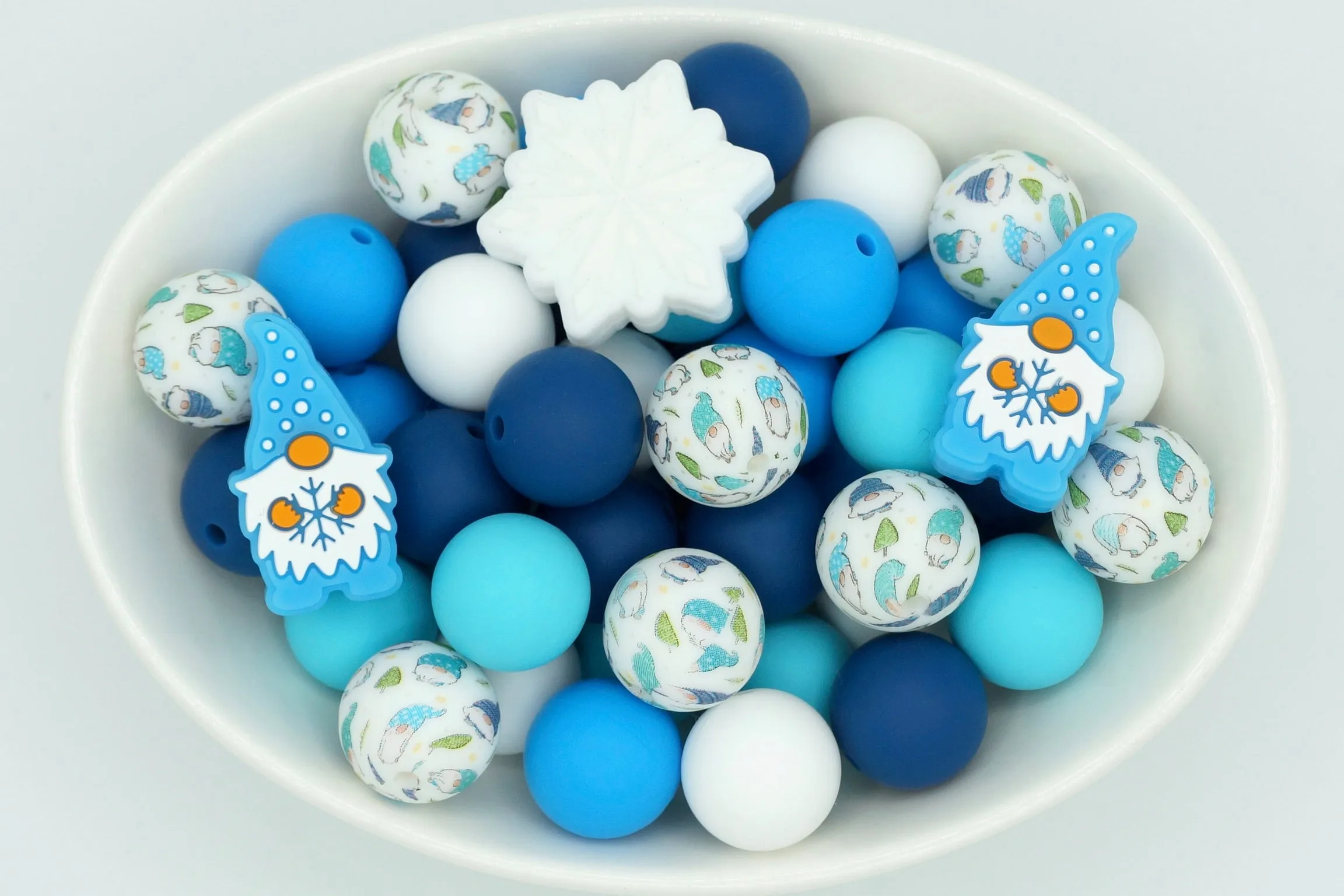 Winter Gnome Mix